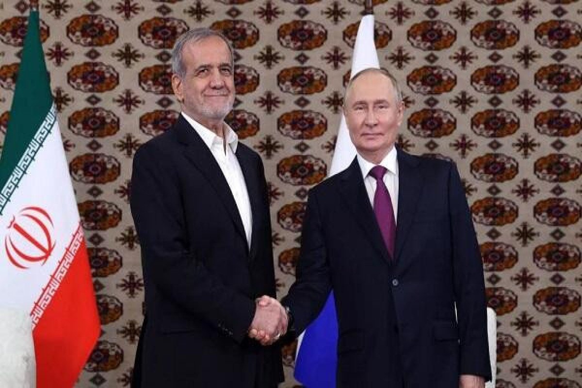 Putin ilə Pezeşkian regionda gərginliyin azaldılmasını müzakirə edib