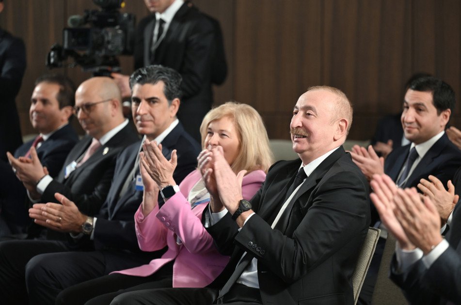 Prezident İlham Əliyev Davosda “Euronews”a müsahibə verib Prezident İlham Əliyev Davosda “Euronews”a müsahibə verib