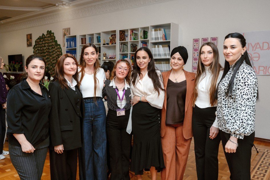 Leyla Əliyeva, Arzu Əliyeva və Alena Əliyeva “Yaşama Dəstək” Mərkəzində olublar