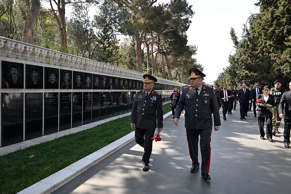 Türkiyənin Quru Qoşunları komandanı Azərbaycana gəlib