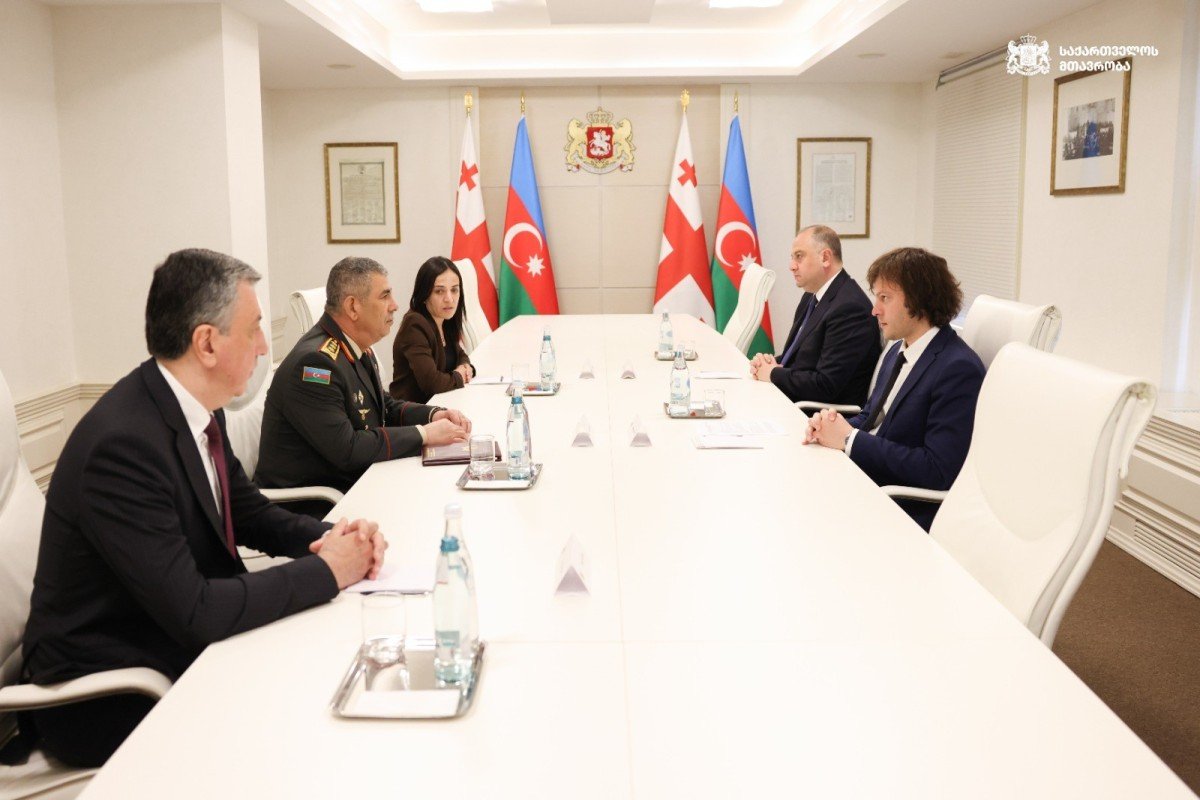 Zakir Həsənov Gürcüstan Baş naziri ilə regional məsələləri müzakirə edib