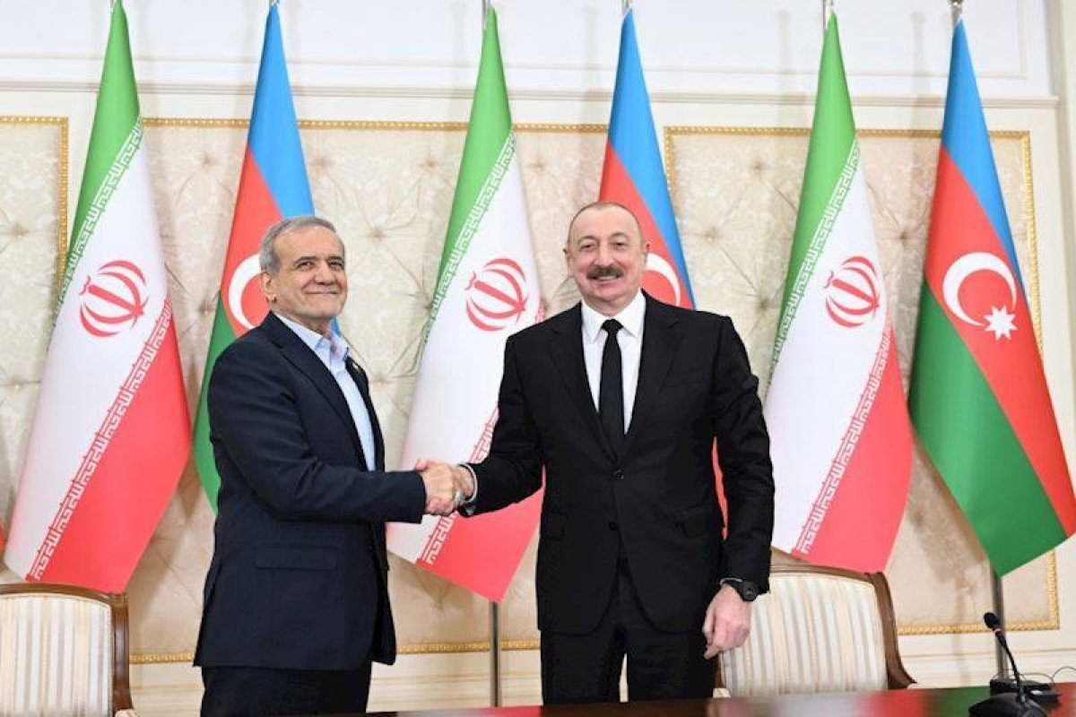 Məsud Pezeşkian Prezident İlham Əliyevə təbrik məktubu göndərib
