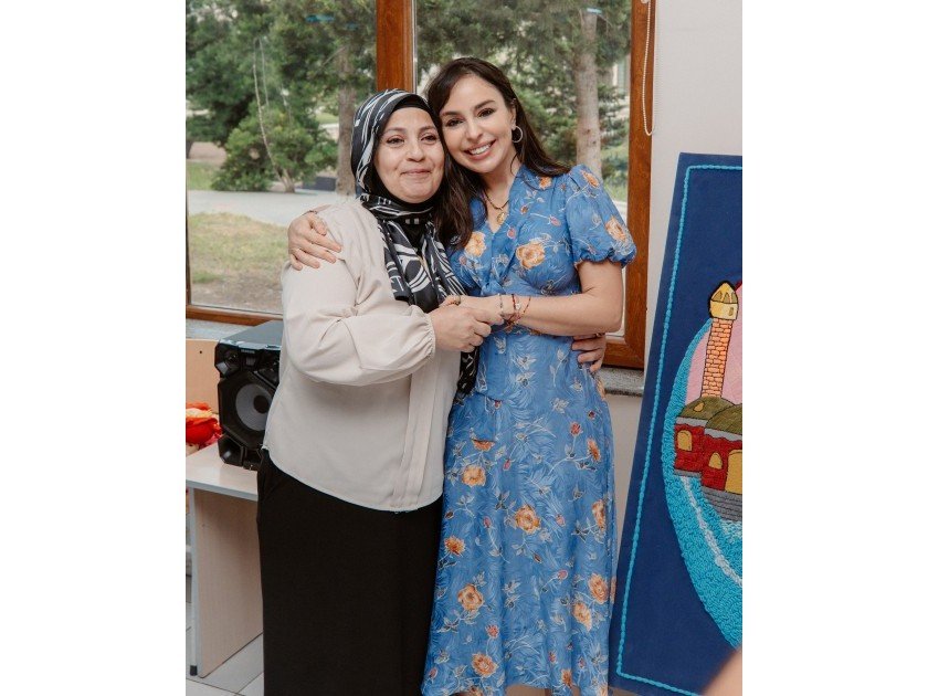 Leyla Əliyeva və Arzu Əliyeva 11 nömrəli inteqrasiya təlimli internat tipli ümumtəhsil məktəbində olublar