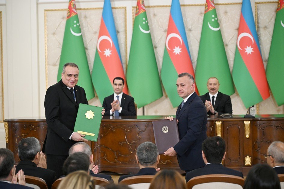 Azərbaycan-Türkmənistan sənədləri mübadilə olunub Azərbaycan-Türkmənistan sənədləri mübadilə olunub