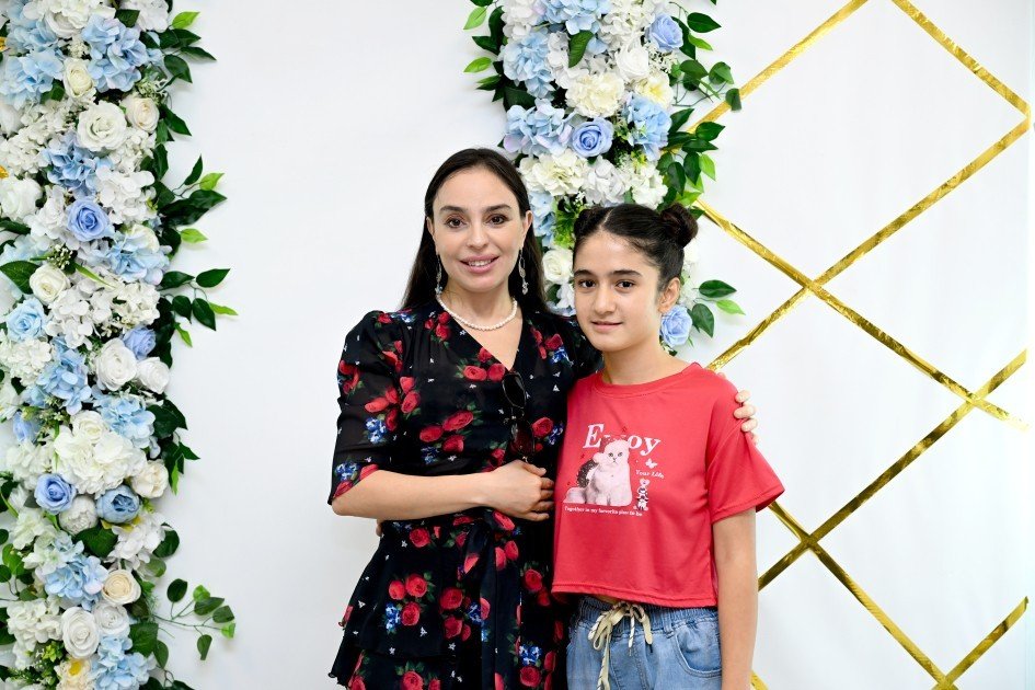 Leyla Əliyeva Şəkidə Uşaq evi sosial xidmət müəssisəsinin sakinləri ilə görüşüb Leyla Əliyeva Şəkidə Uşaq evi sosial xidmət müəssisəsinin sakinləri ilə görüşüb