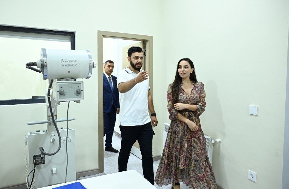 Leyla Əliyeva Yevlaxda Sahibsiz Heyvanlara Qayğı Mərkəzinin regional bölməsinin açılışında iştirak edib