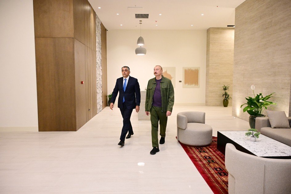 Prezident İlham Əliyev “Xankəndi” hotelinin açılışında iştirak edib
